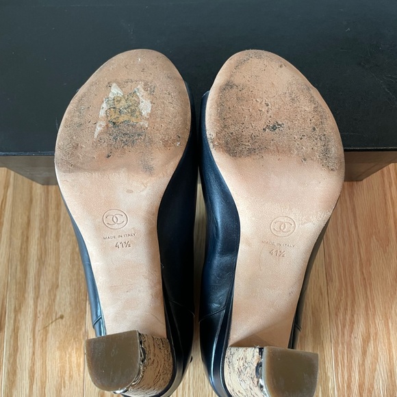 Chanel open toe bootie with cork heel - Picture 5 of 10